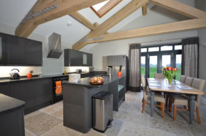 Keld Barn, Low Ploughlands Holiday Lets